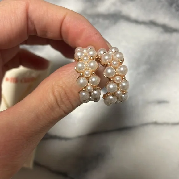 Jewelry bundle 18 KT gold chain necklace real pearl crowie shell - Picture 5 of 11